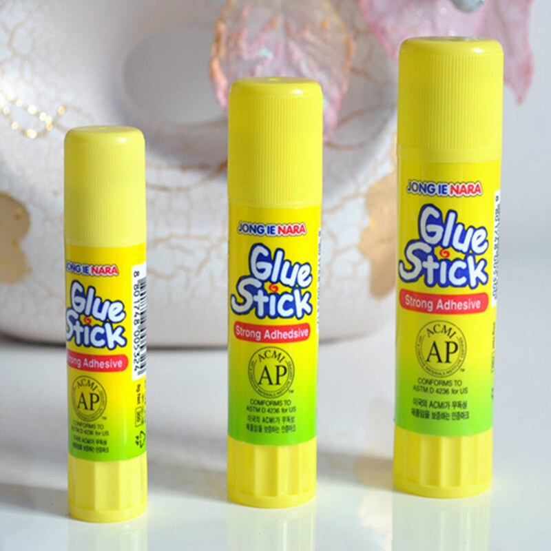 南韓（（Glue Stick）） 15G 高粘度固體膠/膠棒_http://gzyiqian.cn/img/sp/150/3b080b12-34b1-4dfc-85bd-0392d829a1e3.jpg