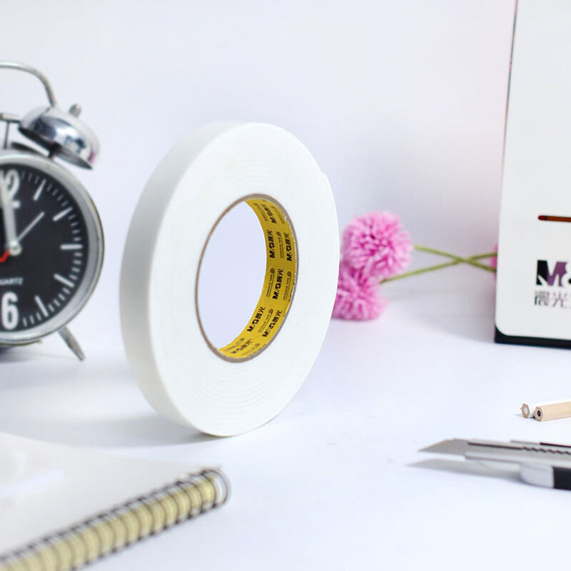 晨光（M&G） AJD97353 雙面泡棉膠帶18mm*5y 1卷裝_http://gzyiqian.cn/img/sp/208/aee2801d-5fc8-4af2-96fe-703ae7be8614.jpg
