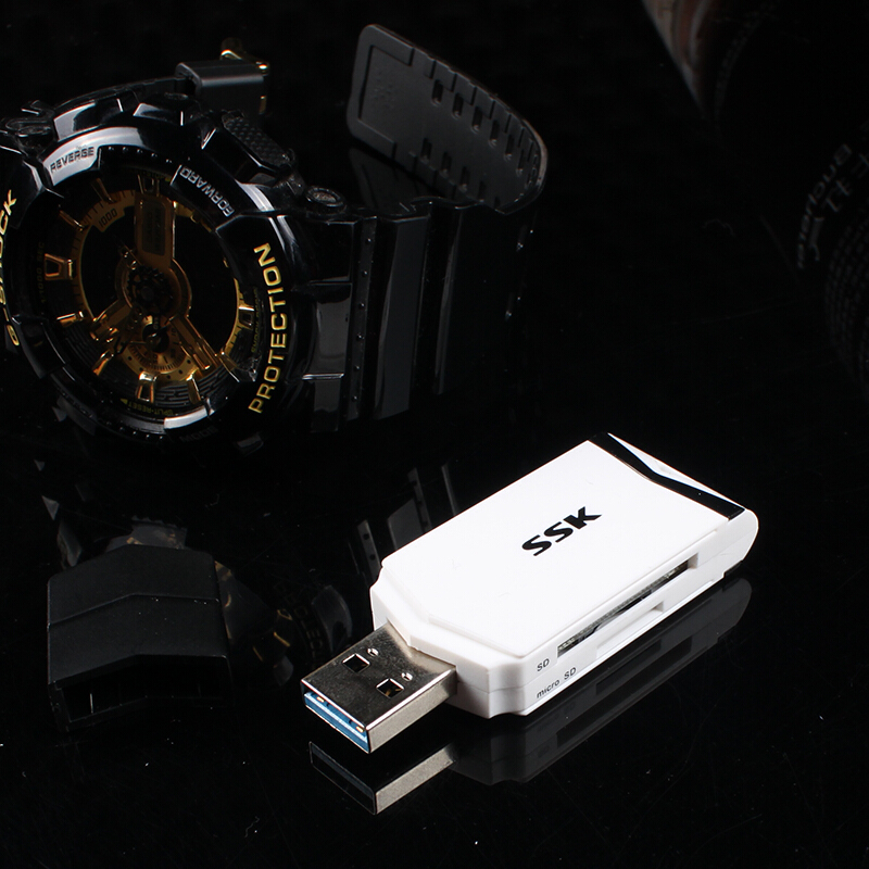 飚王（SSK） SCRM601 多功能二合一讀卡器 USB3.0高速讀寫 支持TF手機內存卡SD相機卡_http://gzyiqian.cn/img/sp/323/073c2c0a-c4f4-49f9-90b1-d8f4c08940d8.jpg