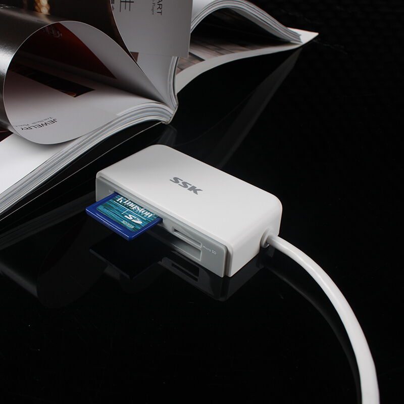 飚王（SSK） SCRM610 Type-c接口多合一讀卡器 支持雙面熱插拔 高速讀寫 TF/SD/CF手機卡相機卡_http://gzyiqian.cn/img/sp/323/51e03c48-2242-4478-9515-e35f2a1b63c4.jpg