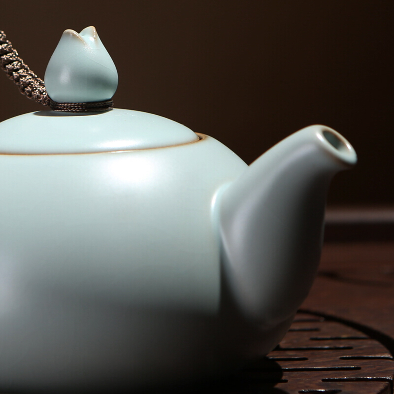 東道汝窯 功夫茶具套裝 祈福茶壺半組（天青色）_http://gzyiqian.cn/img/sp/437/0b1580cd-1250-42a6-8136-a4e021623744.jpg