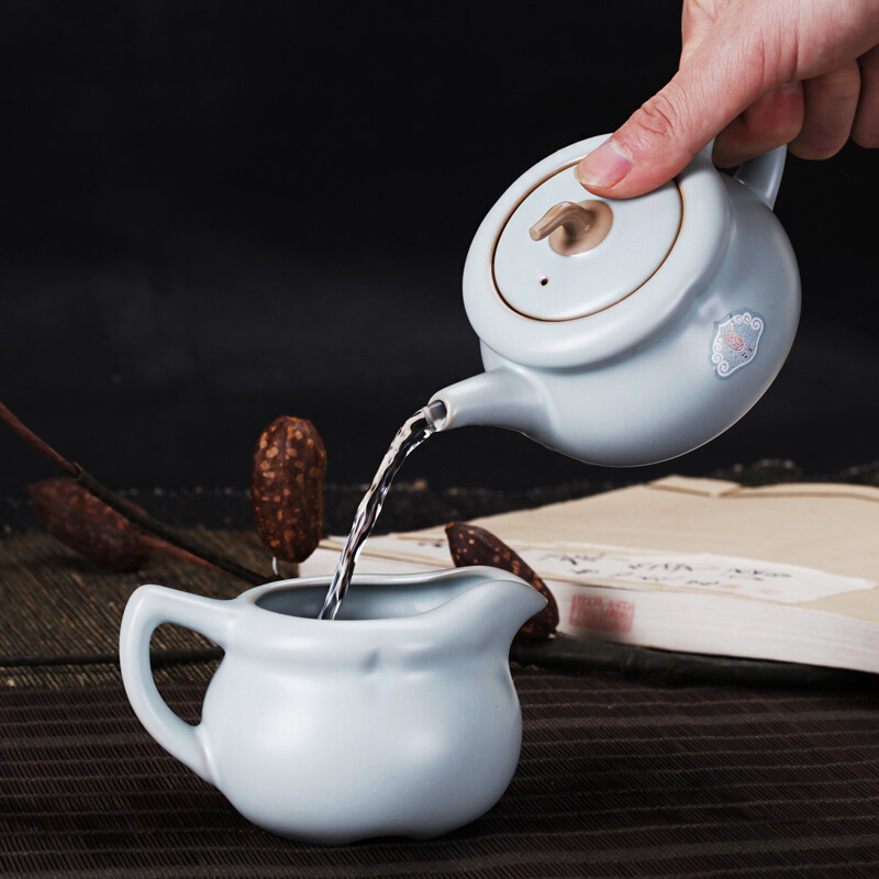 東道汝窯 整套功夫茶具 柿柿如意茶具套裝/1壺1海6杯（天青色）_http://gzyiqian.cn/img/sp/437/84414c0b-44d5-4cd1-8de1-ea397c8bfa85.jpg