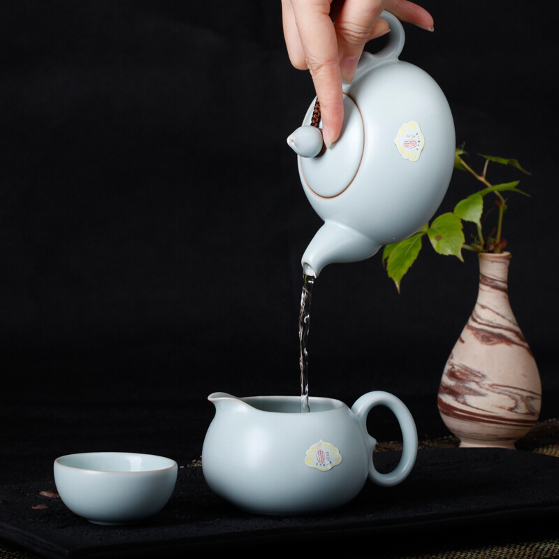 東道汝窯 功夫茶具套裝 祈福茶壺半組（天青色）_http://gzyiqian.cn/img/sp/437/a2e4ff68-0c73-4a56-a981-6502010766d0.jpg